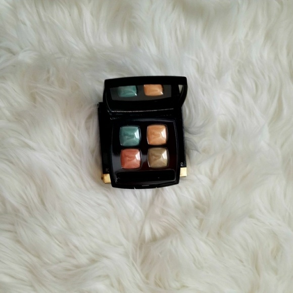 NEW Limited Edition Chanel Eyeshadow Quad - Picture 2 of 7